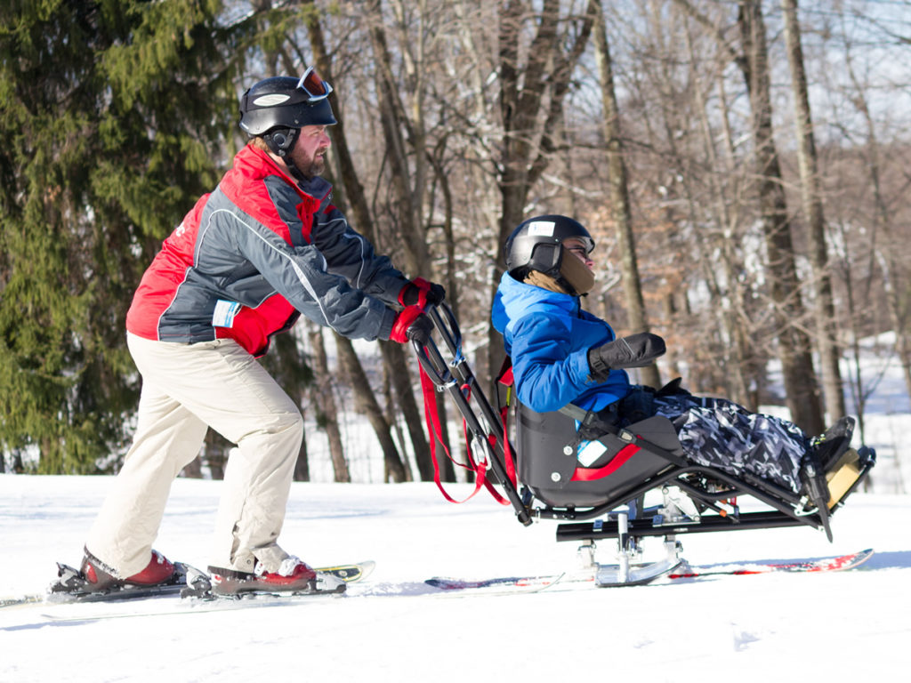 ski-volunteer1